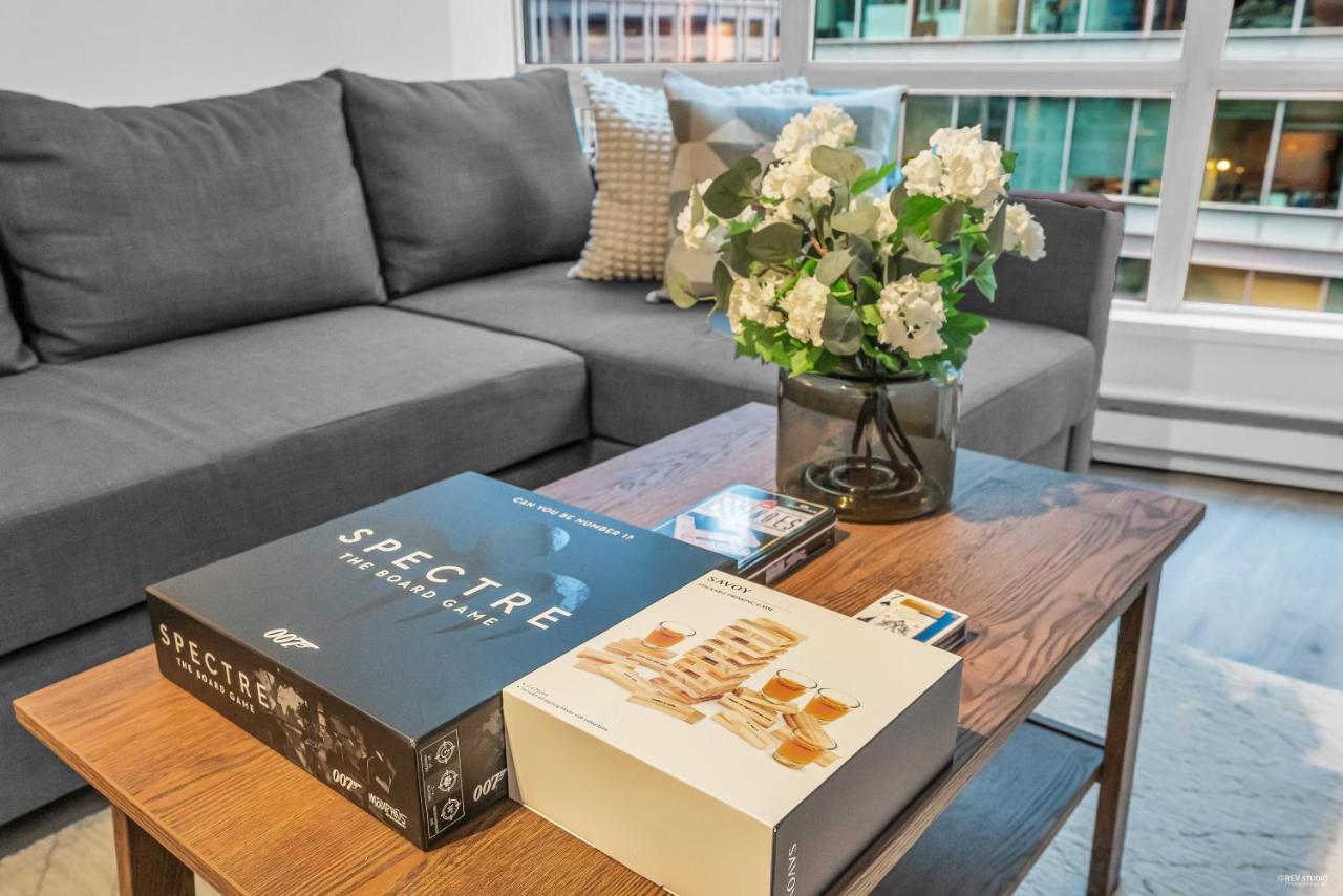 1-Br Condo In Downtown Coal Harbour With Parking And City Views Vancouver Extérieur photo