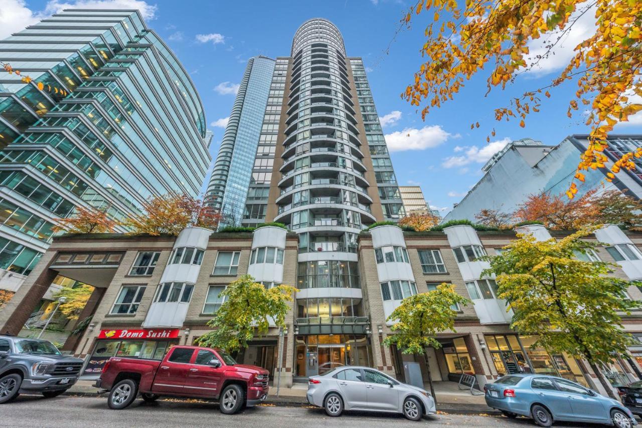 1-Br Condo In Downtown Coal Harbour With Parking And City Views Vancouver Extérieur photo